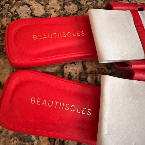 BEAUTIISOLES
Sandra Flat Sandals - Picture 10 of 10